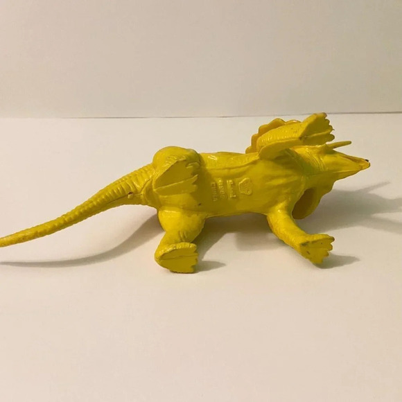 Vintage 1985 Imperial Yellow Red Triceratops Dinosaur 9 in Plastic Toy Figure - Picture 9 of 13